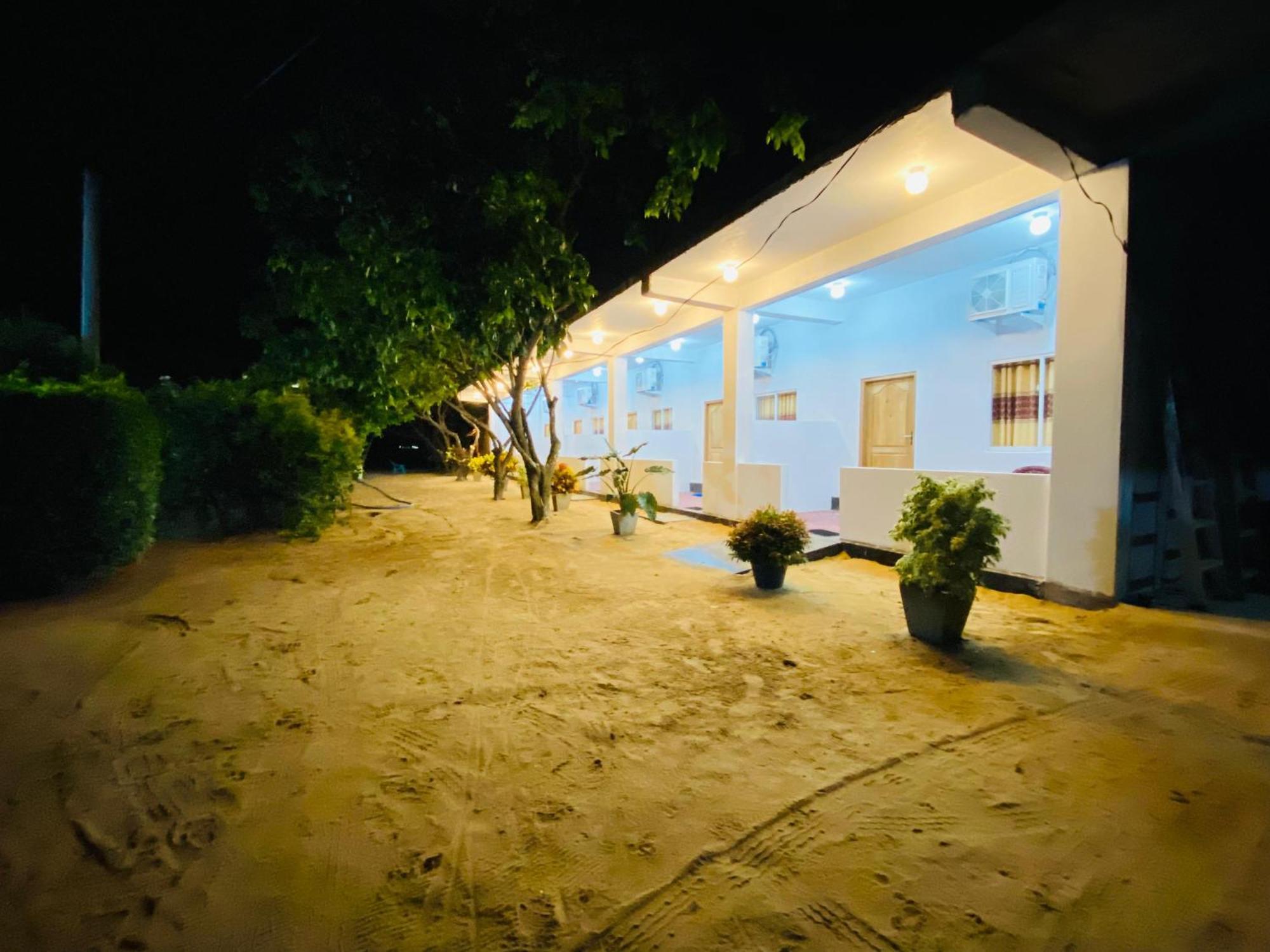 Dolphin Village Alankuda Exterior photo