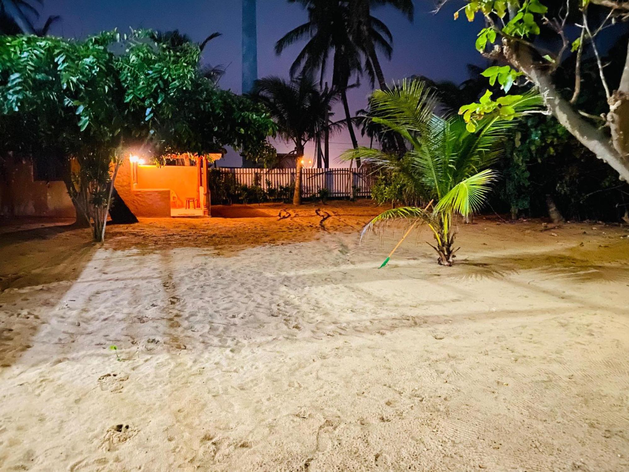 Dolphin Village Alankuda Exterior photo